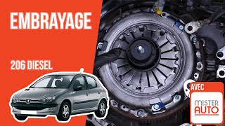 Youtube thumbnail of video "Changer le Kit d'Embrayage Peugeot 206 1.4 HDI 🚗"