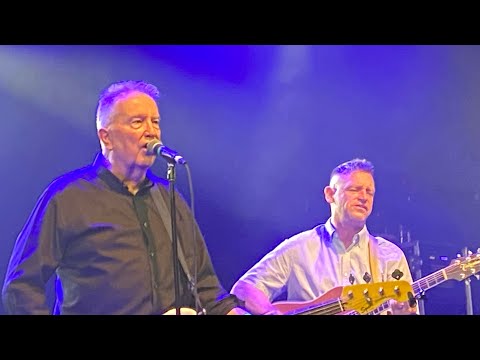 Tom Robinson Band - Power In The Darkness - 05/10/2023