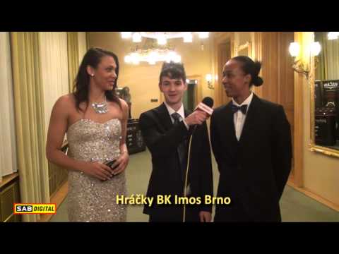 2015 Hráčky BK IMOS Brno na Česko-Rakouském plese