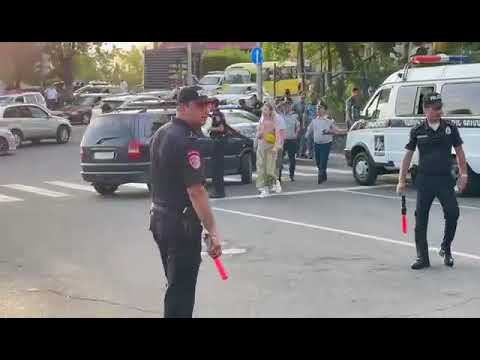 Ինչ իրավիճակ է Փաշինյանի տան մոտ