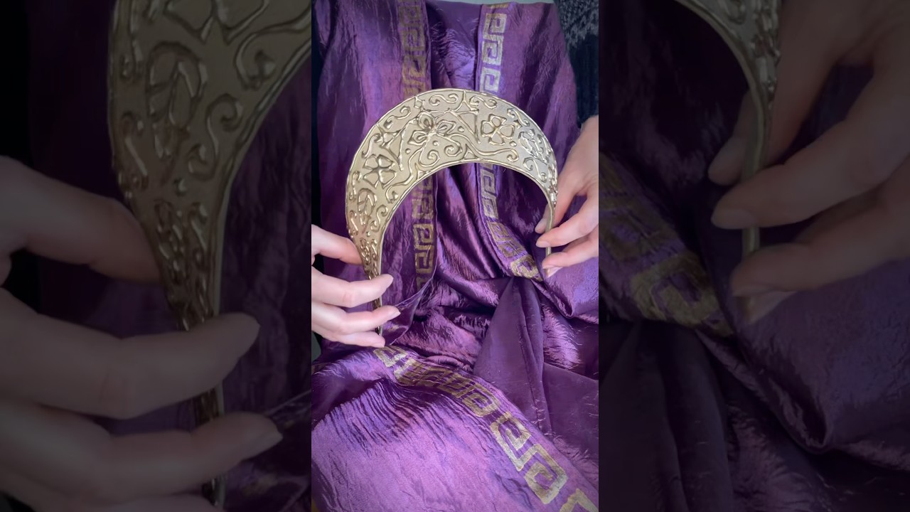Ancient Greek crown tutorial 👑 Just secure it with hair pins! #epicthemusical #cosplaytutorial