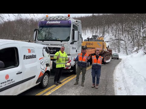 Having Fun Transporting The Liebherr 964 Excavator In The Snow - Fasoulas Heavy Transports