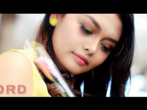 Ovhi Firsty - Bunga Dahlia