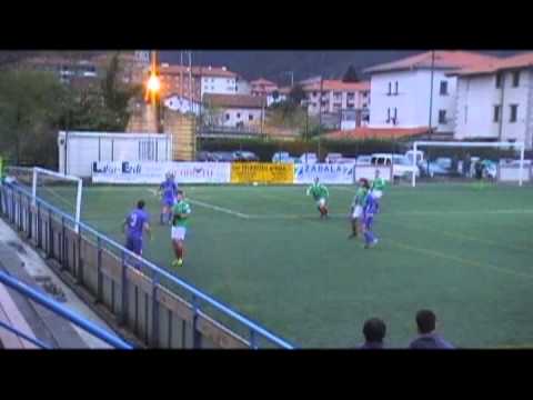 BERRIATUKO F.T. 1:0 S.D. Umore Ona (Ibarra, 2013/12/01) - www.leartigol.com