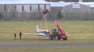 preview picture of video 'Bruchlandung am Rotenburger Flughafen'