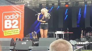 Annemarie Eilfeld - Ein Festival der Liebe (Radio B2 Schlagerhammer 2017)