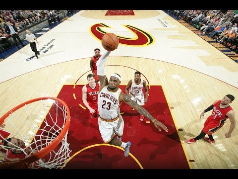 LeBron James Parts the Defense for the Monster Throwdown