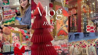 Vlogmas Day 4 🎄 A Very Christmasy Vlog • Charming Town Square & Holiday Shopping