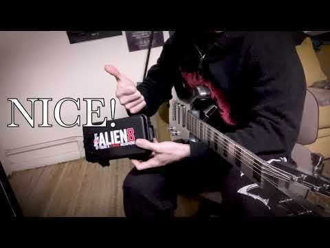 DrAlienSmith The Alien8 Figure 8 Dynamic Microphone - Black image 5