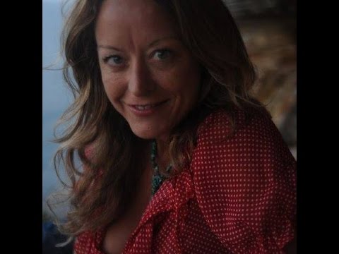 Elissa Hawke: Australian Comedian, Anarchist, Healer, and Massage Therapist