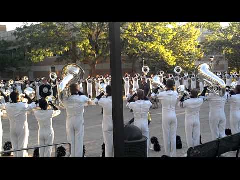 Phantom Regiment 2012 Hornline Warm-up (HD)