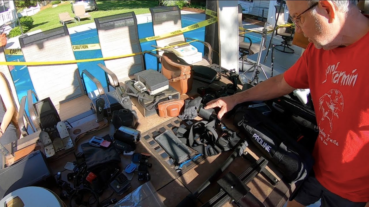 I BOUGHT HIS SON'S STUFF - GLAD HE WASN'T THERE!