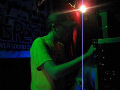 Roots Revival meets Slimmah Sound feat. Lyrical Benjie 9.10.2009 CDQ part 6