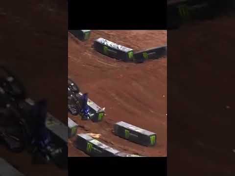 SUPERCROSS CRASH AND FAIL #shorts #dirtbike #motocross
