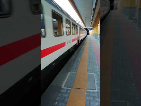 E656.296 per IC 1523 Roma Termini - Siracusa in transito a Catania Europa