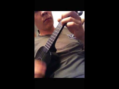 Ukulele - Somewhere Over The Rainbow (learn in 2 mins) couldn't play anything before this!