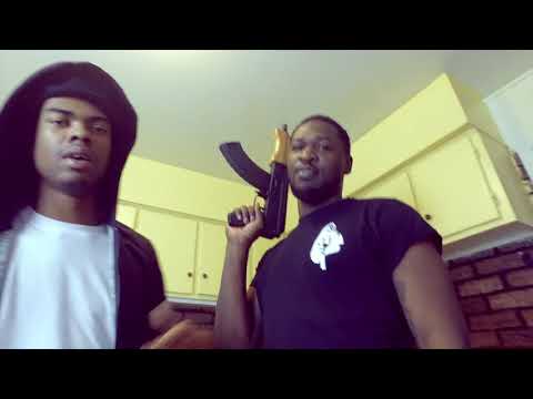 SIX WARD VON "TURN MY HOOD INTO A LABEL"