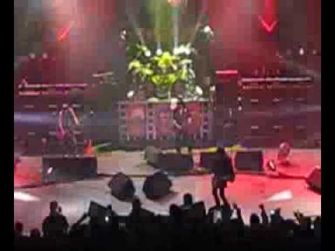 [HD] MOTORHEAD  - Ace of Spades LIVE at the HAMMERSMITH APOLLO