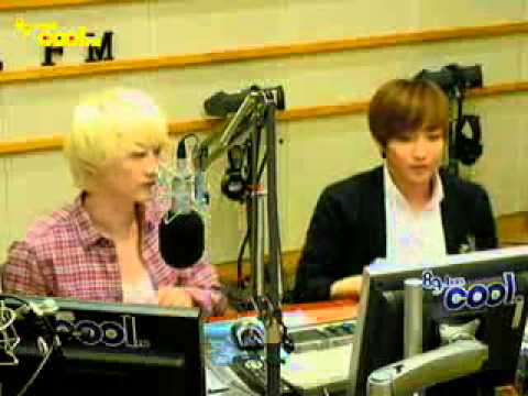 110909 sukira - EunTeuk dancing Mr.Simple~♪
