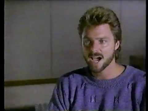 download lagu mp3 mp4 Usa Network Programming, download lagu Usa Network Programming gratis, unduh video klip Usa Network Programming