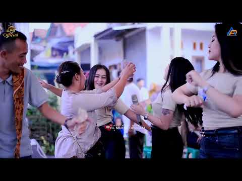 GORESAN LUKA - SINKA XUN - BLMUSIK LIVE SERENTAHUN GURADOG