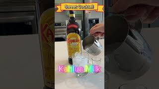 Download lagu 🍹 Easy Cocktail 🍸- Kahlua Milk 🥛🥂- Sweet Cocktail 😍- #cocktail #drink #recipe #drinkrecipes mp3