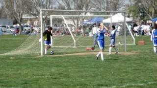 preview picture of video 'Glendale AYSO Region 88 - AYSO Section 1 Finals - Boys U14 - Andrew and Uriel Goal'