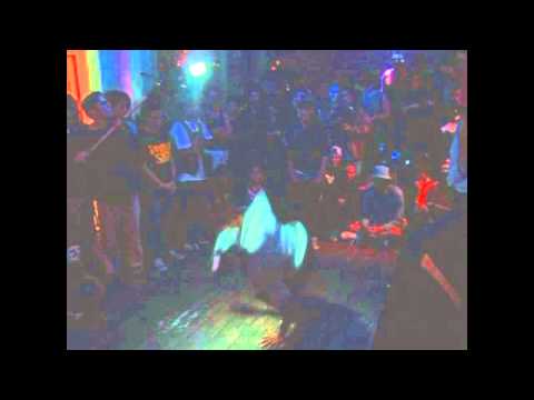 bgirl somer vs bboy hizpano 10º Aniversario Other Side Crew