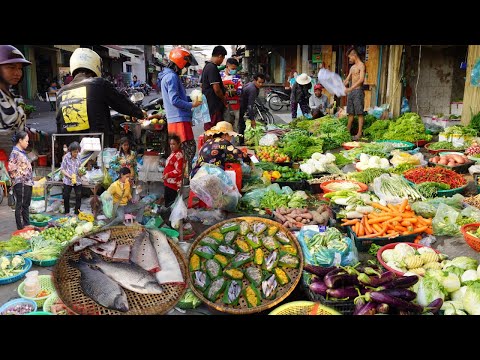 Cambodian Evening Street Market - Activities & Lifestyle of Vendors Selling Vegetable & More