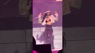 Download lagu Mantra - JENNIE🔥✨ Lollapalooza in Chicago Today🧚♀️🔥☄️ #jennie #shorts #lollapalooza mp3 Download lagu Mantra - JENNIE🔥✨ Lollapalooza in Chicago Today🧚♀️🔥☄️ #jennie #shorts #lollapalooza mp3