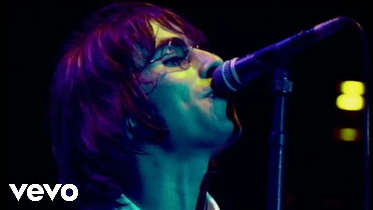 Oasis - Champagne Supernova (Official Video) - YouTube