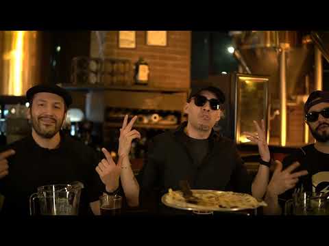 𝗟𝗢𝗦 𝗔𝗠𝗜𝗚𝗢𝗦 𝗗𝗘𝗟 𝗥𝗔𝗣 - Capítulo 𝟭: 𝗗𝗲𝘁𝗿𝗮́𝘀 𝗱𝗲 𝗹𝗼𝘀 𝗥𝗲𝗳𝗹𝗲𝗰𝘁𝗼𝗿𝗲𝘀