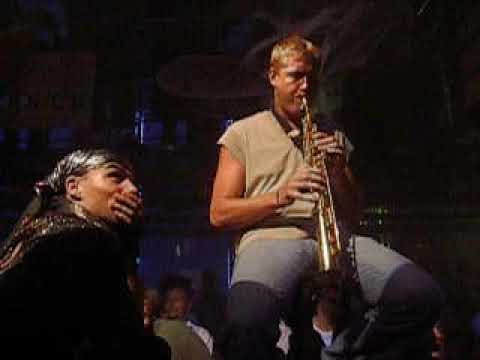 DJ PEET and Tommy Rogers Duplex Milan SAXO Strnadel live 2005