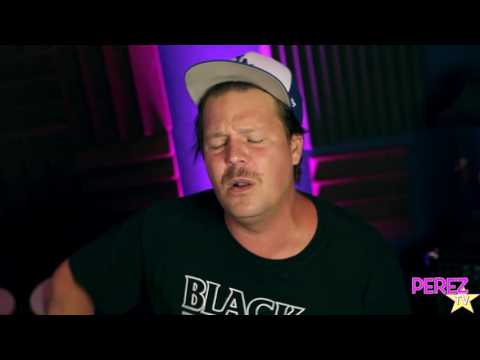 EXCLUSIVE! Ledinsky Goes Acoustic To Sing About Why DonaldTrumpMakesMeWannaSmokeCrack — Watch HERE!