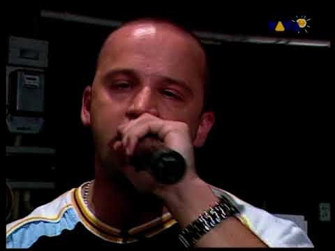 Peja/Slums Attack - Co Cię Boli? (Live at Rap Kanciapa) (2004) *HQ*