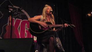 Madeline Merlo - War Paint - Live in Red Deer 2016