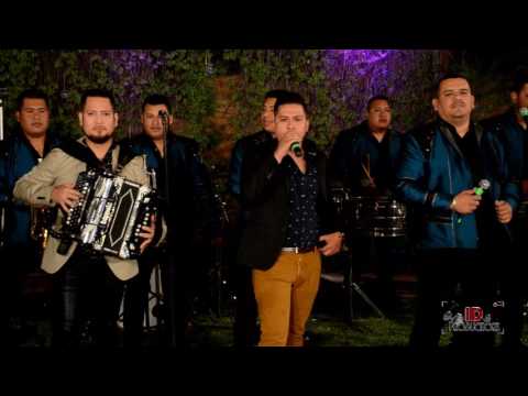 Tercer Llamado Ft. Banda La Sonadora Chikalense - Suena La Banda (En Vivo 2016)