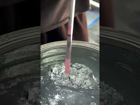 Mixing up some Silver Flake