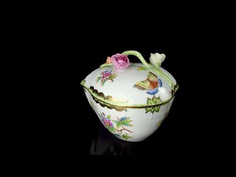 Bomboneiro de porcelana Herend com padrão Queen Victoria - Bomboneiro de porcelana Herendi com padrão Queen Victoria