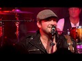 Lee Brice - A Woman Like You (Live) (Official Music Video) Lee Brice - A Woman Like You (Live) (Official Music Video)