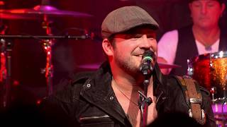 Lee Brice - A Woman Like You (Live) (Official Music Video)