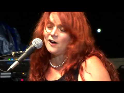 CAROLYN WONDERLAND LIVE AT THE 2016 BEAN BLOSSOM BLUES FEST