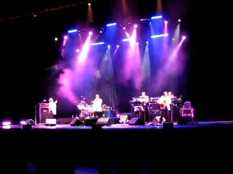 ELIO E LE STORIE TESE Bellimbusti in tour 17 gennaio 2010 VICENZA - Storia di un bellimbusto