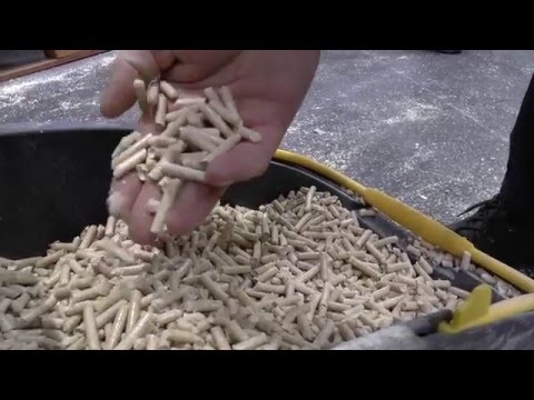 #Heizenergien - Pellets mit #Pelletiermaschine selbstgemacht!
