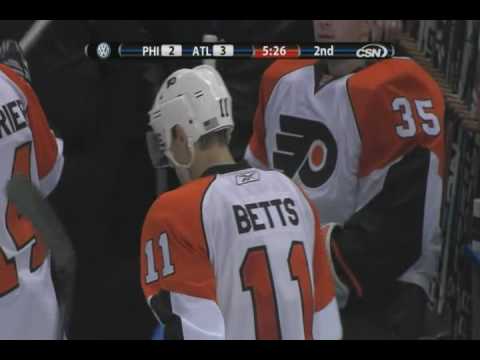 Blair Betts scores vs Thrashers - 3-20-10