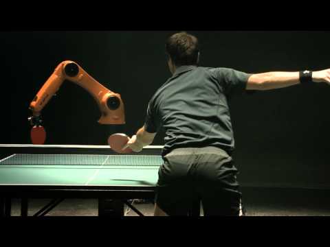 #видео | В матче по настольному теннису между роботом и человеком победителя нет. Фото.