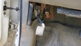 2006 Ford F250 Manually Release Parking Brake