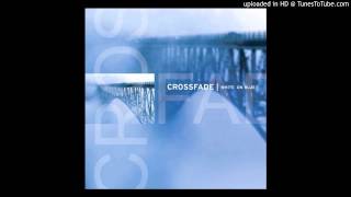 Crossfade - White on blue - Flying