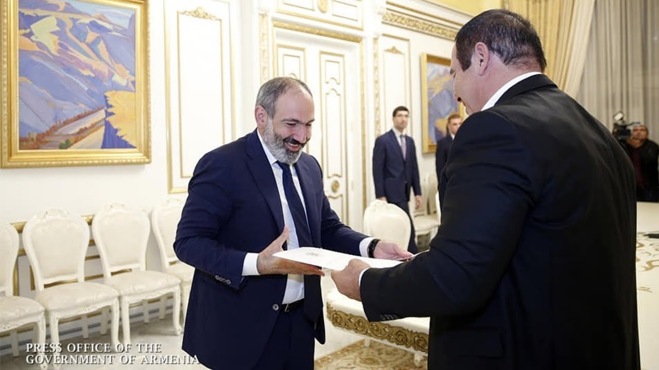 Ծառուկյանի համբերության բաժակն արդեն լցվել է, բայց Փաշինյանի «դուռը» չի գնա