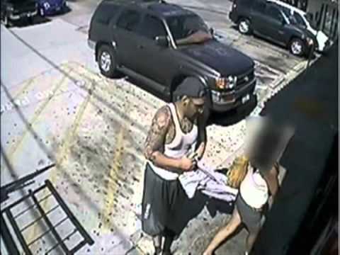 CELL PHONE STORE ROBERY GF 11 PM